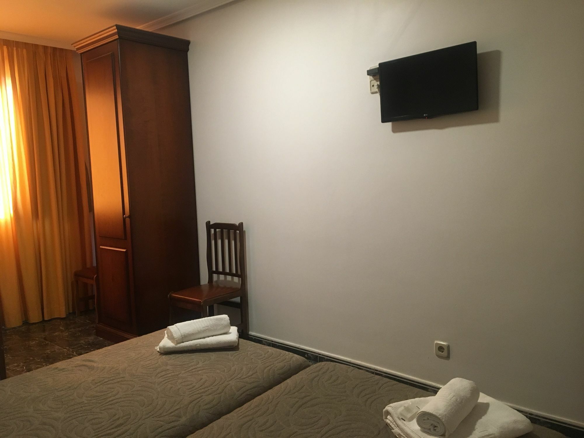 Hostal Conchita Legazpi Madrid Ngoại thất bức ảnh